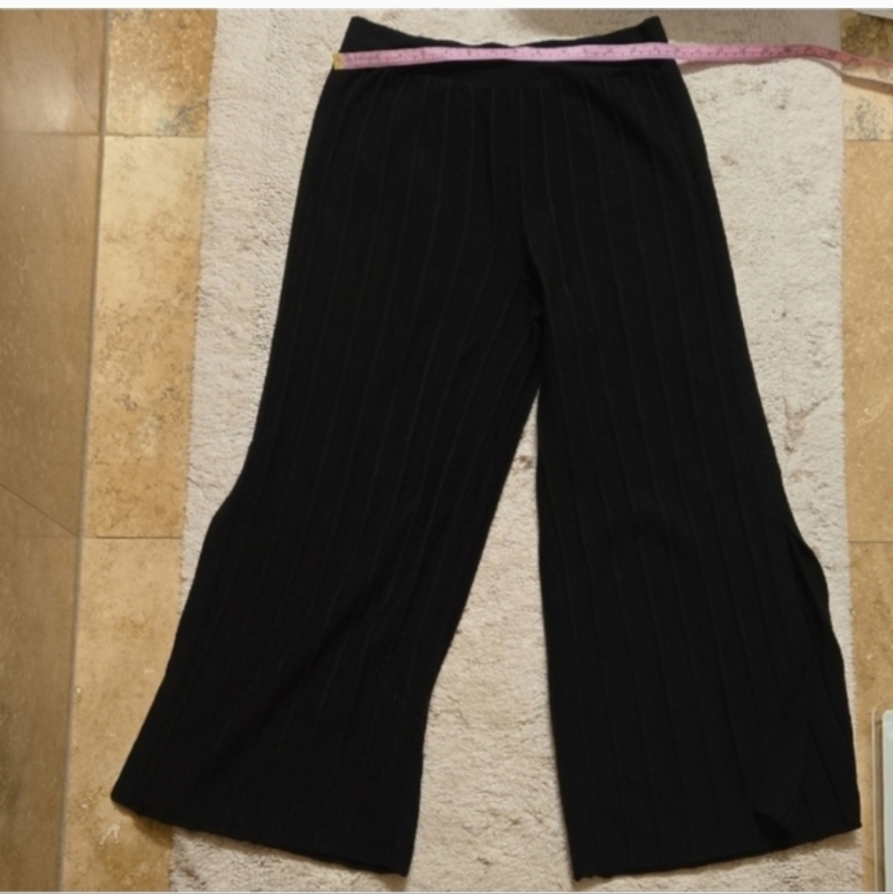 Theory Knitted Pants Size M